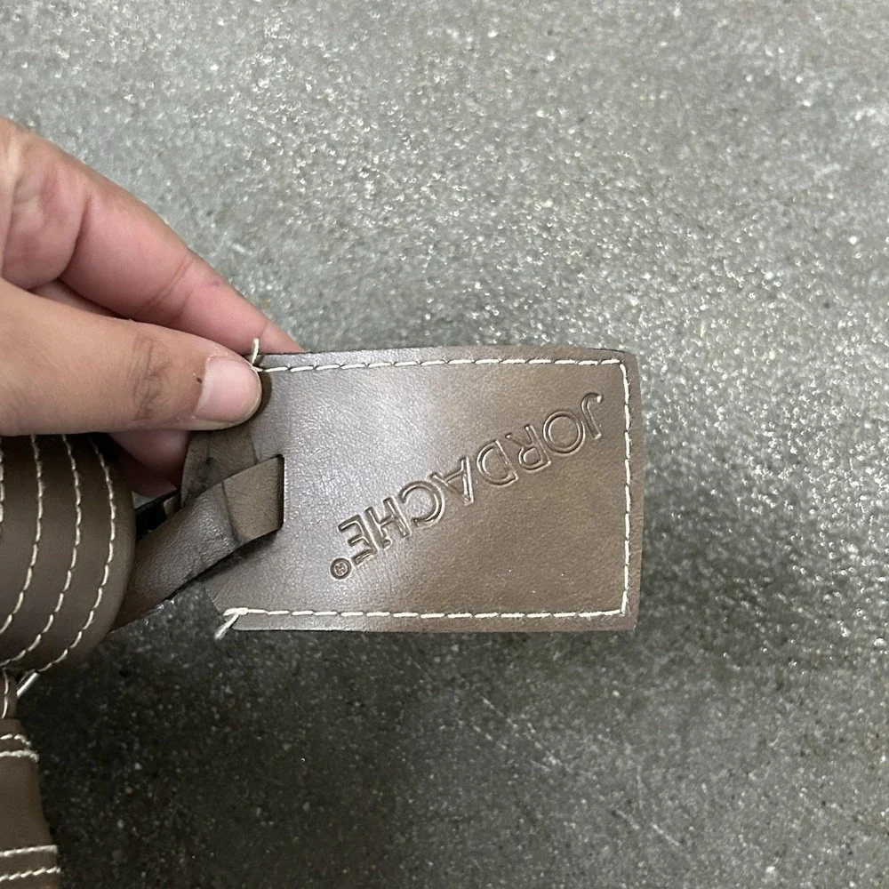 Jordache Beige 17